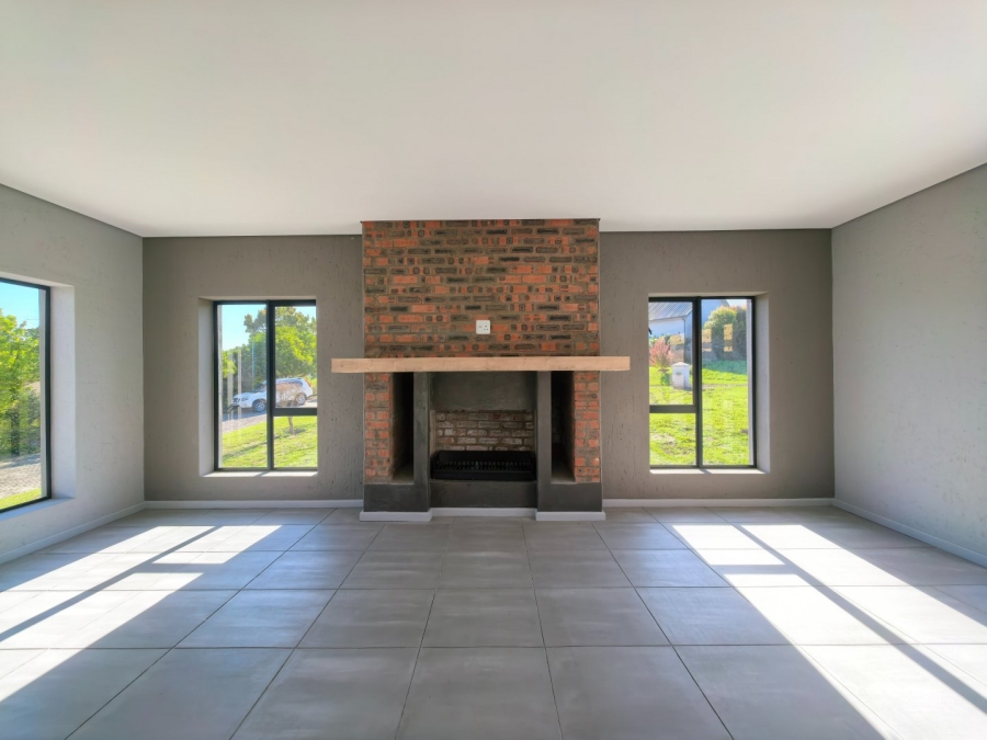4 Bedroom Property for Sale in Cherry Creek Country Estate Western Cape